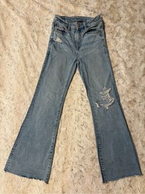 American Eagle Flare Jeans Size 2 Short